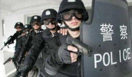 新疆警察爆料事件视频