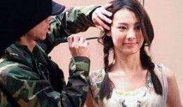 美女爆料父亲是明星视频