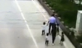 网友爆料车祸新闻视频下载,车祸现场惊心动魄，视频记录惨烈一幕