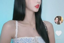 网红吃瓜纹身女孩视频在线观看,揭秘网络红人的真实生活
